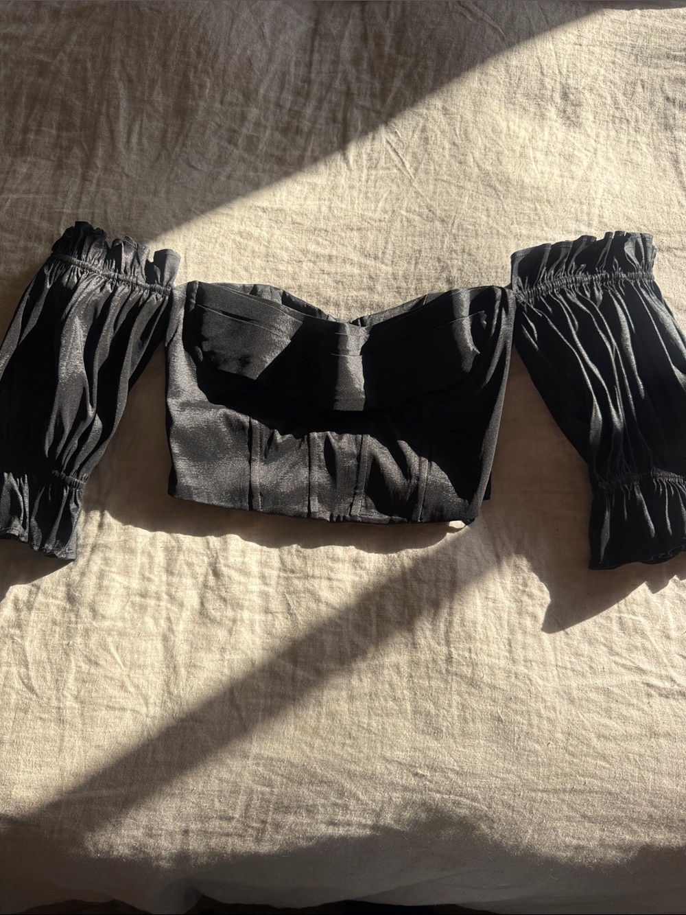 Lovers + Friends Black Off-Shoulder Crop Top